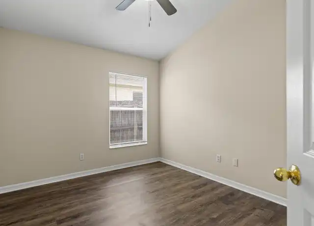 Property at 13722 Staghorn Rd, Tampa, FL, 33626, 3 beds, 2 baths, [object Object]