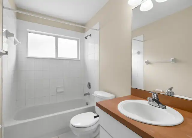 Property at 13722 Staghorn Rd, Tampa, FL, 33626, 3 beds, 2 baths, [object Object]