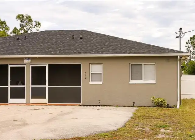 Property at 5124 30th St SW, Lehigh Acres, FL, 33973, 3 beds, 2 baths, [object Object]