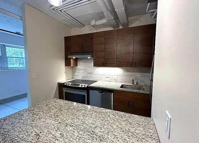Photo of 117 Preble St, Portland, ME 04101