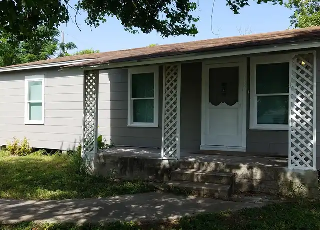 Property at 116 Allen Dr, Portland, TX, 78374, 3 beds, 1 bath, [object Object]