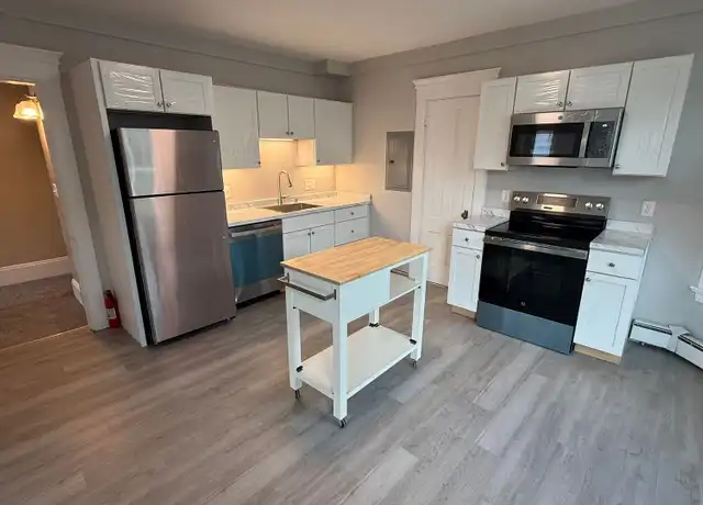 Property at 227B Washington St Unit 227B, Dover, NH, 03820, 2 beds, 1 bath, [object Object]