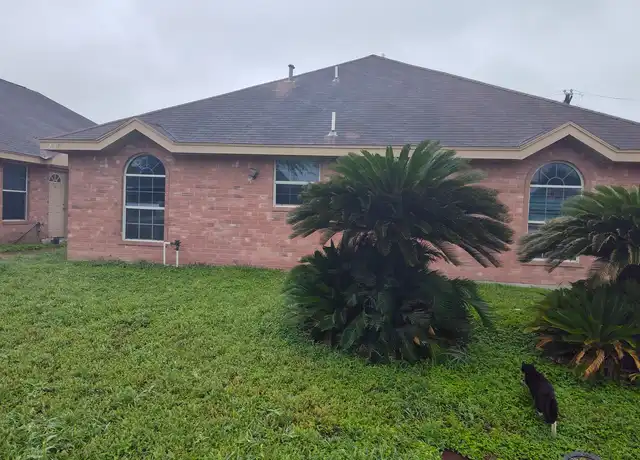 Property at 2117 Aruba Dr Unit 3, Edinburg, TX, 78541, 2 beds, 2 baths, [object Object]