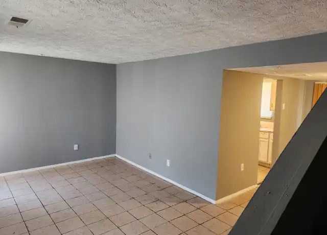 Property at 128 Cardinal Ln, Jonesboro, GA, 30238, 3 beds, 2 baths, [object Object]