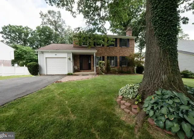 Property at 131 Summit Hall Rd, Gaithersburg, MD, 20877, 4 beds, 3.5 baths, [object Object]