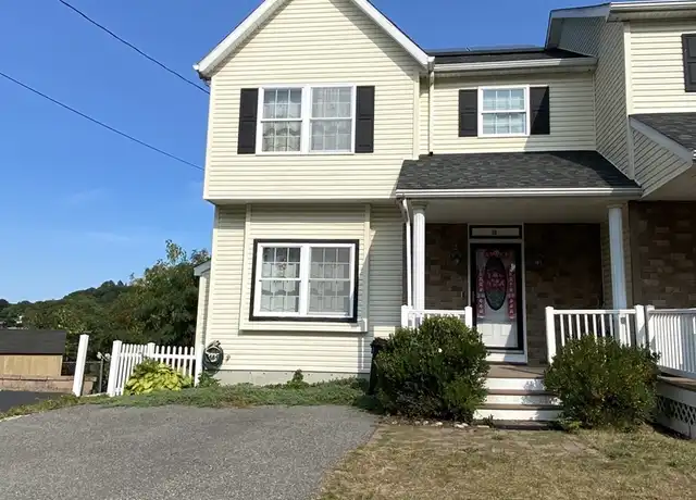 Property at 65 Roberts St Unit 65, Malden, MA, 02148, 3 beds, 2.5 baths, [object Object]