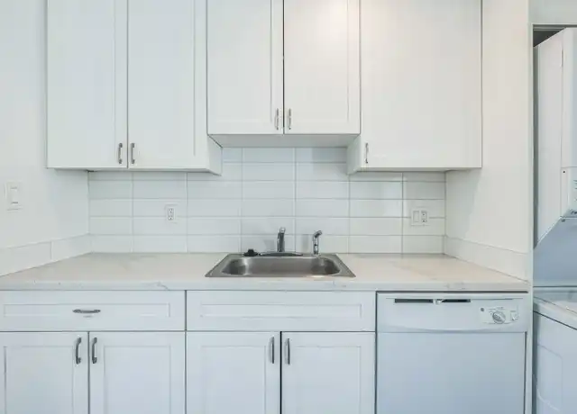 Property at 520 Desert View Dr Unit 5, Palm Springs, CA, 92264, 2 beds, 1 bath, [object Object]