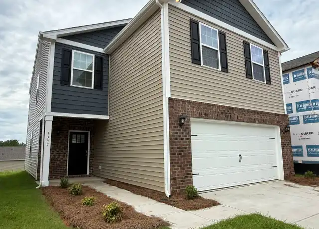 Property at 1359 37th Avenue Ln NE, Hickory, NC, 28601, 4 beds, 2.5 baths, [object Object]