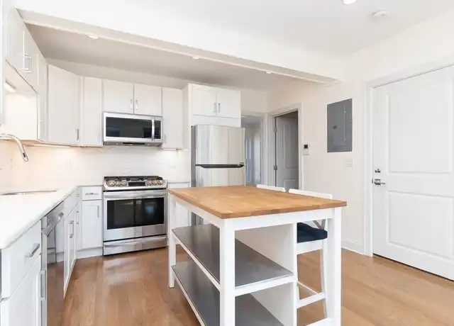 Property at 57 Broadway #2, Chelsea, MA, 02150, 1 bed, 1 bath, [object Object]