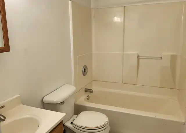 Property at 602 N Tatnall St, Wilmington, DE, 19801, 1 bed, 1 bath, [object Object]