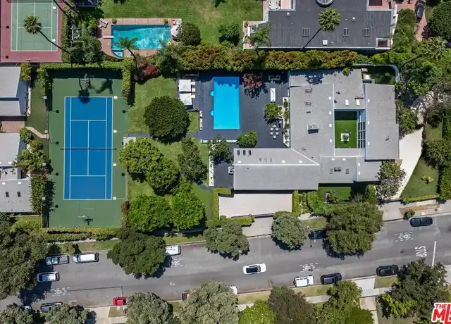 Property at 624 N Beverly Dr, Beverly Hills, CA, 90210, 7 beds, 6.5 baths, [object Object]