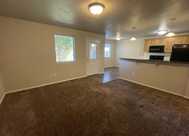 Property at 11006 W Ustick Rd Unit 101, Boise, ID, 83713, 2 beds, 2 baths, [object Object]