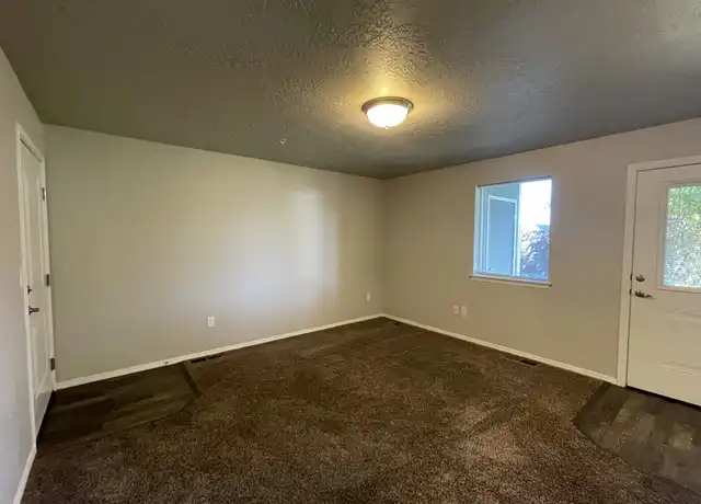 Property at 11006 W Ustick Rd Unit 101, Boise, ID, 83713, 2 beds, 2 baths, [object Object]