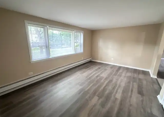 Property at 501 E 87th St Unit GN, Chicago, IL, 60619, 2 beds, 1 bath, [object Object]