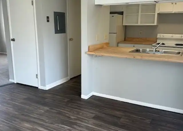 Property at 1810 Worthington Run Dr Unit 1806, Columbus, OH, 43235, 2 beds, 2.5 baths, [object Object]