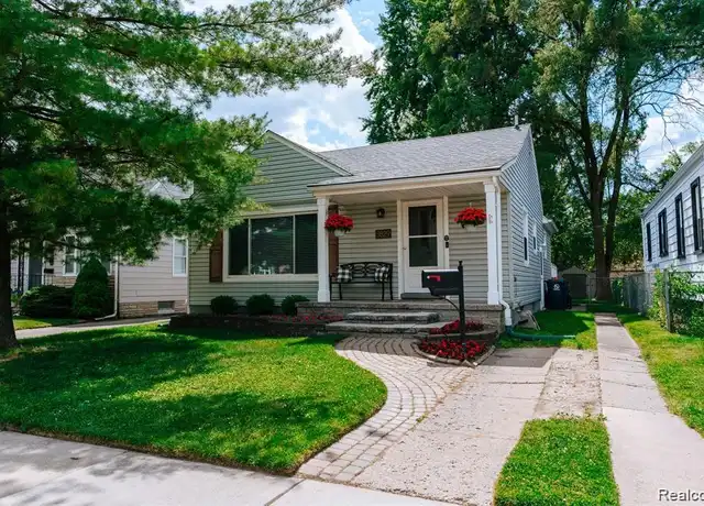 Property at 3829 Edgar Ave, Royal Oak, MI, 48073, 3 beds, 1 bath, [object Object]