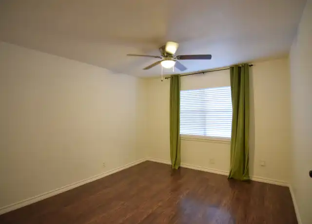 Property at 4101 Antelope Trl, Temple, TX, 76504, 4 beds, 2 baths, [object Object]