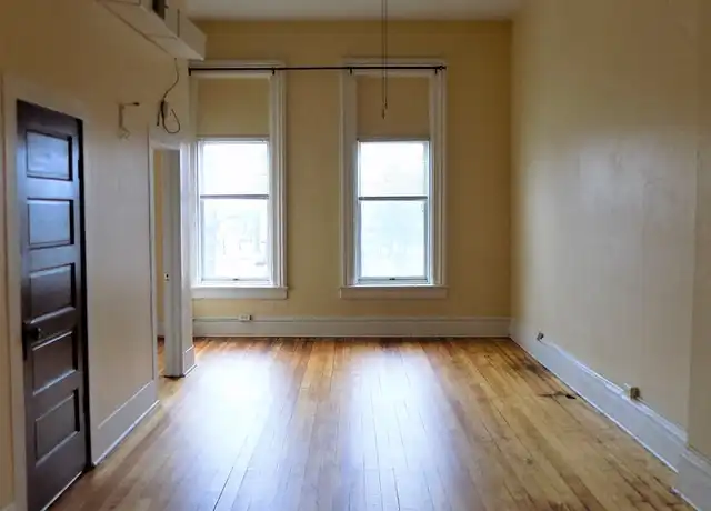 Property at 56 E Burlington Ave Apt 01, Fairfield, IA, 52556, 1 bed, 1 bath, [object Object]