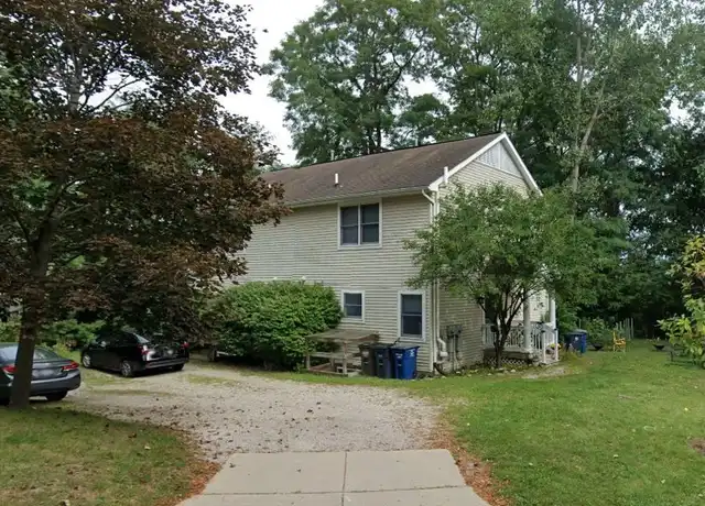 Property at 230 Brookridge Ct, Ann Arbor, MI, 48103, 4 beds, 2 baths, [object Object]