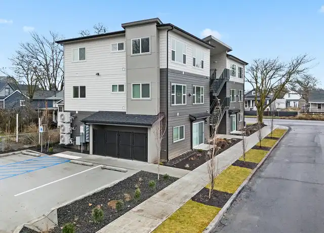 Property at Cannon Apartments - 1175 N Cannon St, Spokane, WA, 99201, 2 beds, 1 bath, [object Object]