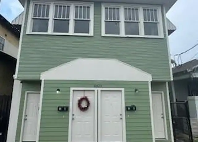 Property at 8429 Apple St Unit 1B, New Orleans, LA, 70118, 2 beds, 1 bath, [object Object]