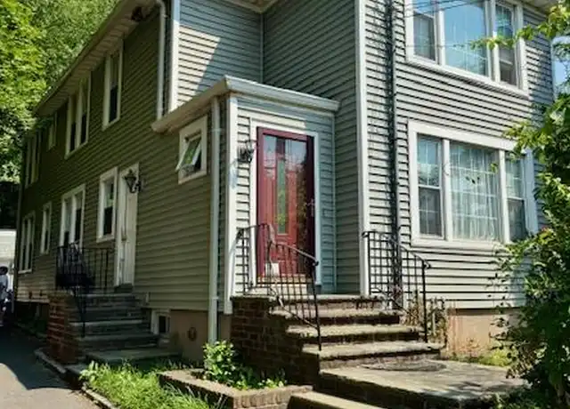 Property at 89 Glen Cove Ave, Glen Cove, NY, 11542, 1 bed, 1 bath, [object Object]
