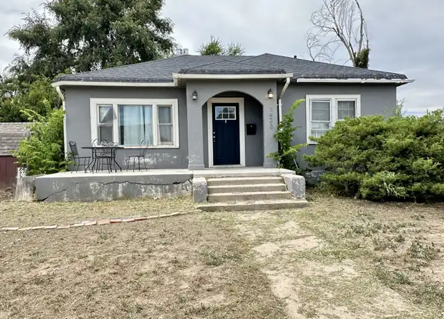 Property at 1423 7th Ave Unit A, Greeley, CO, 80631, 2 beds, 1 bath, [object Object]