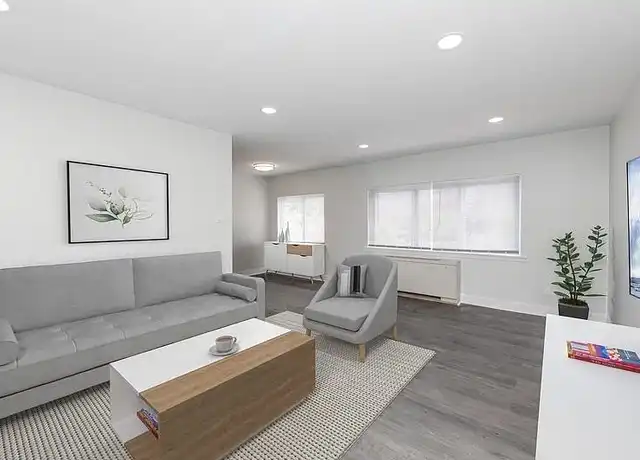 Property at Oxford Apartments - 6451 Oxford Ave, Philadelphia, PA, 19111, 1-3 bed, 1 bath, [object Object]