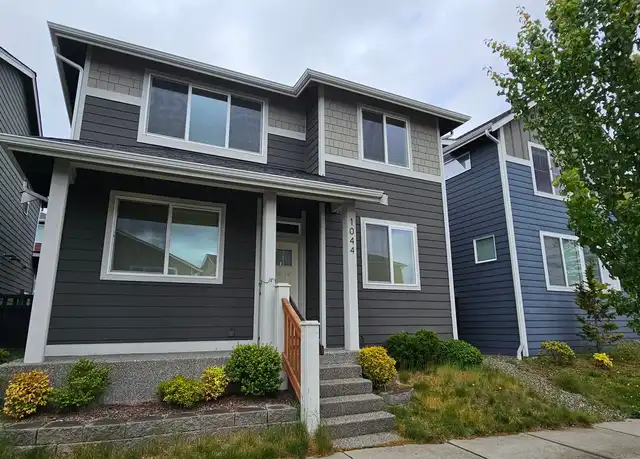 Property at 1044 Magnuson Way, Bremerton, WA, 98310, 3 beds, 2.5 baths, [object Object]