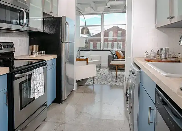 Property at Drayton Tower - 102 E Liberty St, Savannah, GA, 31401, 1 bed, 1 bath, [object Object]