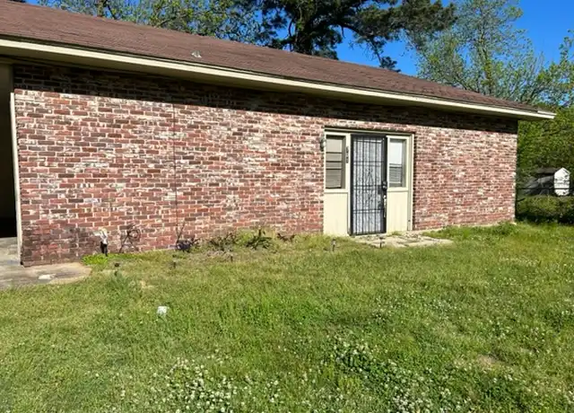 Property at 701 N Kenwood Rd, Texarkana, TX, 75501, 2 beds, 1 bath, [object Object]