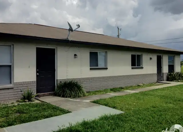 Property at 1038 NE 8th St, Cape Coral, FL, 33909, 2 beds, 2 baths, [object Object]