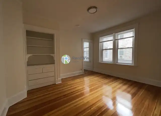 Property at 6 Barrows St Unit 6, Allston, MA, 02134, 3 beds, 1 bath, [object Object]