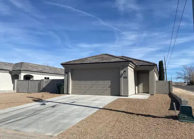Property at 1704 Los Angeles St, Kingman, AZ, 86401, 3 beds, 2 baths, [object Object]