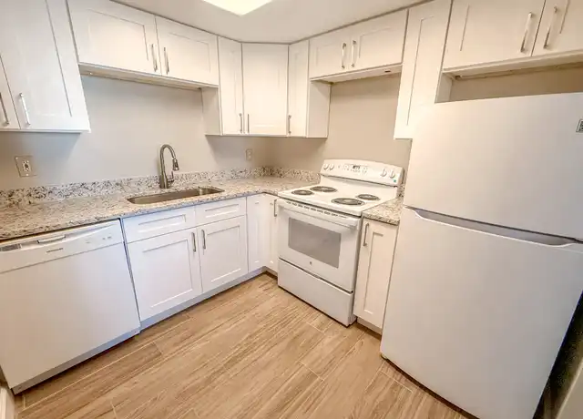 Property at 209 Columbia Dr Unit 3, Tampa, FL, 33606, 1 bed, 1 bath, [object Object]