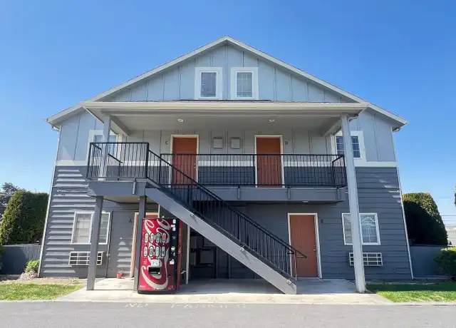 Property at 605 S A St, Moses Lake, WA, 98837, 1 bed, 1 bath, [object Object]