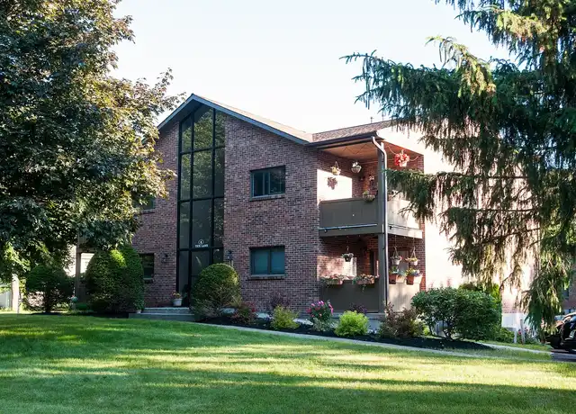 Property at Woodhill Apartments - 7 Patterson Dr, Glenmont, NY, 12077, 2 beds, 1.5 baths, [object Object]