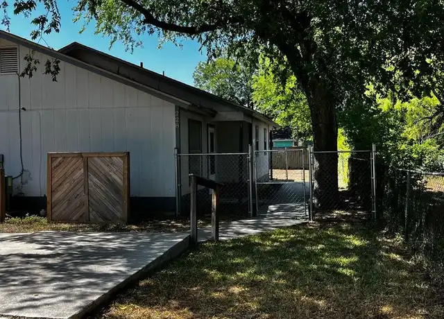 Property at 228 Coopwood Ave, San Antonio, TX, 78237, 2 beds, 1 bath, [object Object]