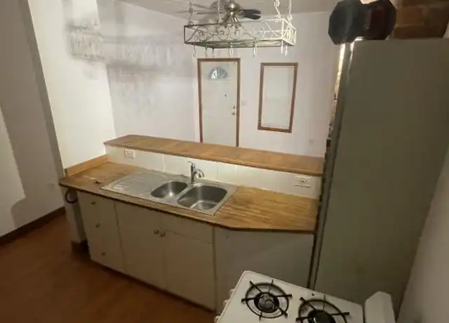 Property at 2359 W 5th St, Cleveland, OH, 44113, 1 bed, 1 bath, [object Object]