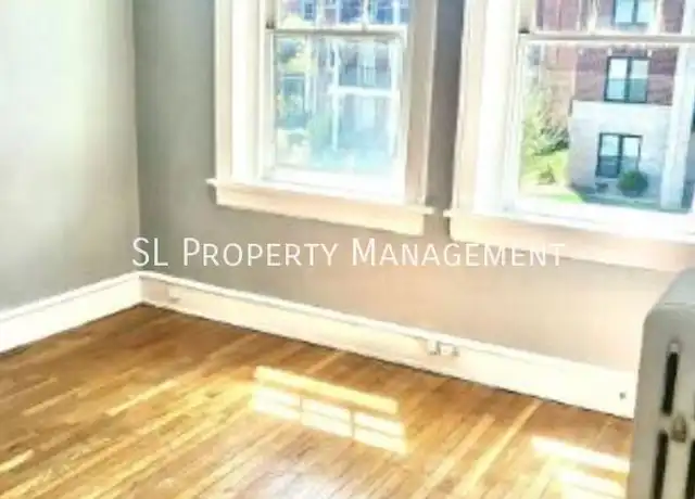 Property at 1140 W Grace St Unit 11, Richmond, VA, 23220, 1 bed, 1 bath, [object Object]