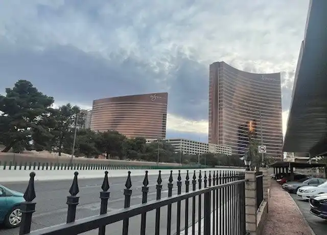 Property at 350 E Desert Inn Rd Unit B103, Las Vegas, NV, 89109, 2 beds, 1 bath, [object Object]