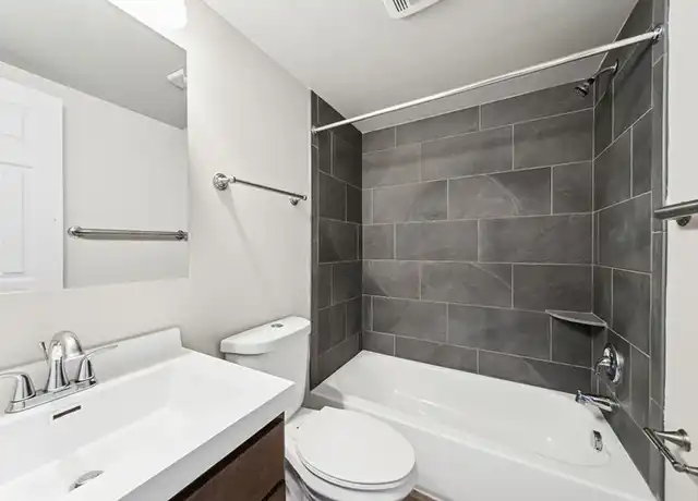 Property at Williamsburg Apartments - 775 Wagner Dr, Battle Creek, MI, 49017, 1-2 bed, 1 bath, [object Object]
