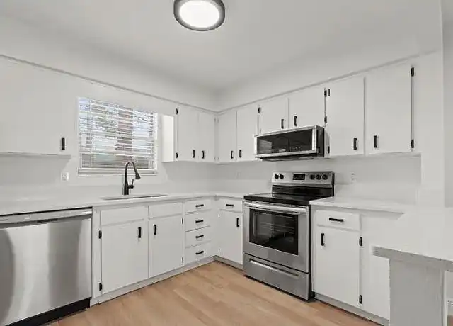 Property at Millie Gardens - 2220 NW 55th Blvd, Gainesville, FL, 32653, 2 beds, 1 bath, [object Object]
