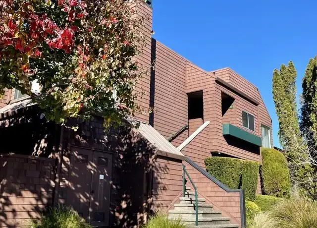 Property at 26 Marsh Rd, Belvedere Tiburon, CA, 94920, 2 beds, 2 baths, [object Object]