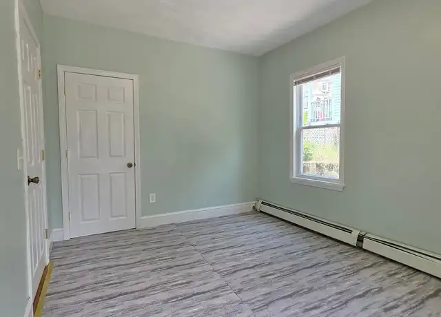Property at 41 Woodbine St, Providence, RI, 02906, 2 beds, 1 bath, [object Object]