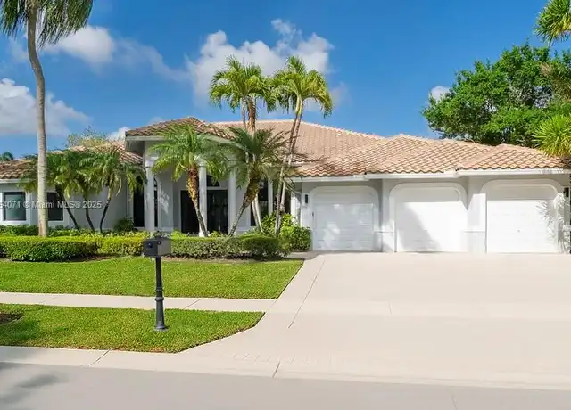 Property at 2454 Provence Ct Unit 2454, Weston, FL, 33327, 5 beds, 4.5 baths, [object Object]