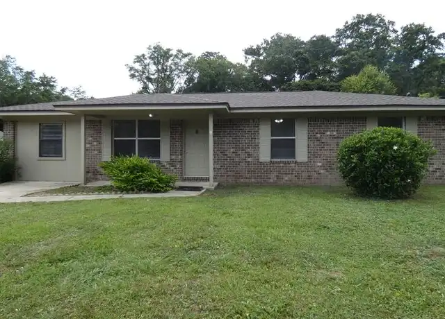 Property at 4575 Southern Pl, Milton, FL, 32571, 3 beds, 1.5 baths, [object Object]