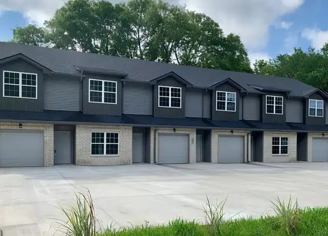 Property at 405 S 11th St Unit E, Clarksville, TN, 37040, 3 beds, 3 baths, [object Object]