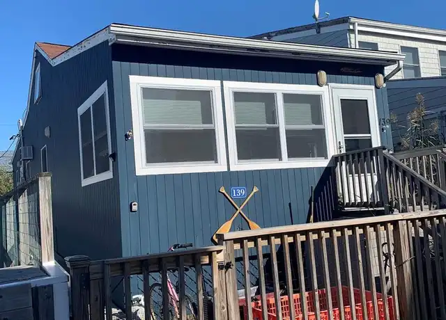 Property at 139 Bungalow Ln, Ocean Beach, NY, 11770, 3 beds, 2 baths, [object Object]