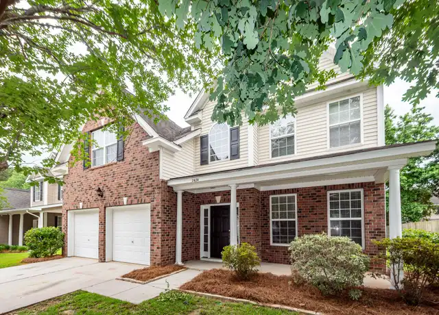 Property at 2424 Stadium Dr, Charleston, SC, 29406, 5 beds, 3 baths, [object Object]